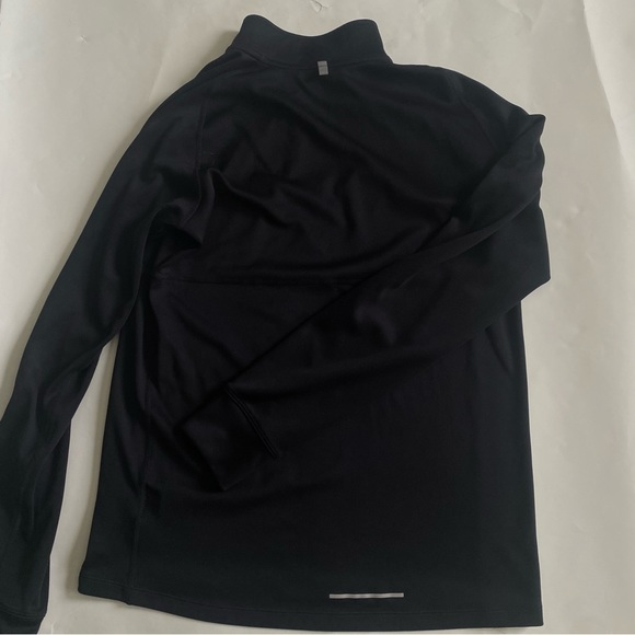 Black Nike Athletic Quarter Zip perfect for the gym or everyday wear - Picture 5 of 6